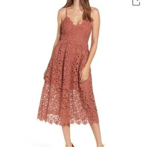 ASTR the label lace midi dress